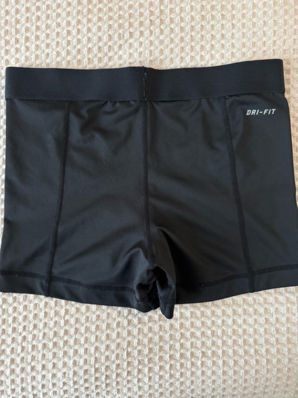 Nike Pro Black Women's Bike Shorts with White Swoosh - Picture 2 of 3